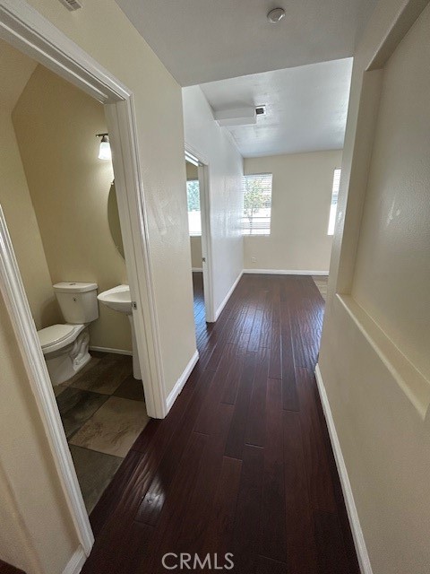 Detail Gallery Image 21 of 42 For 1911 Cefalu Ct, Riverside,  CA 92507 - 5 Beds | 2/1 Baths