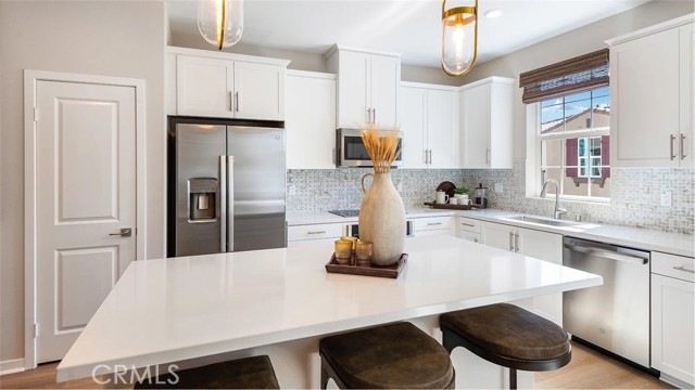 Detail Gallery Image 4 of 26 For 8451 Tapia Way, Rancho Cucamonga,  CA 91730 - 4 Beds | 3/1 Baths