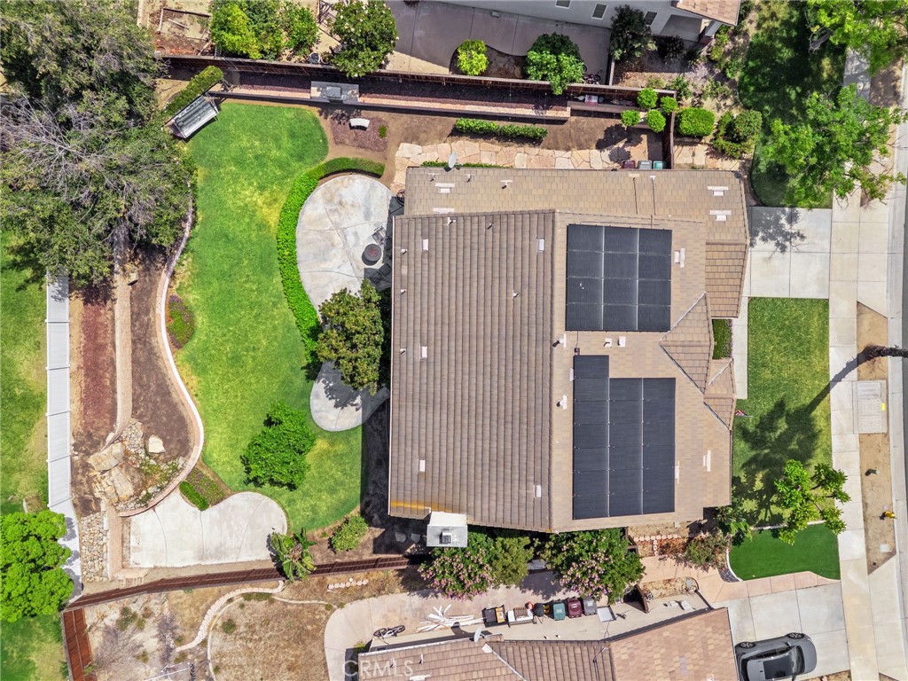 https://media.crmls.org/medias/ee477b40-9148-42fd-b1e8-6c51f9ebdd4f.jpg?preset=X-Large