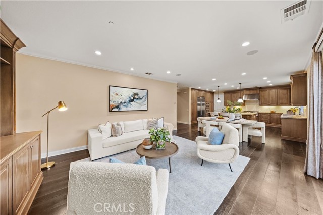 Detail Gallery Image 14 of 39 For 177 Compass, Irvine,  CA 92618 - 5 Beds | 3 Baths