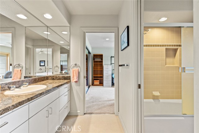 Detail Gallery Image 21 of 52 For 49 Spanish Garden Dr, Chico,  CA 95928 - 4 Beds | 4 Baths