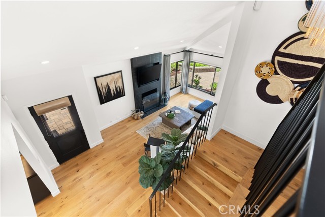 20 Whistling Isle, Irvine CA: https://media.crmls.org/medias/ee483566-5143-48ea-aefe-c0cb1111d1ec.jpg