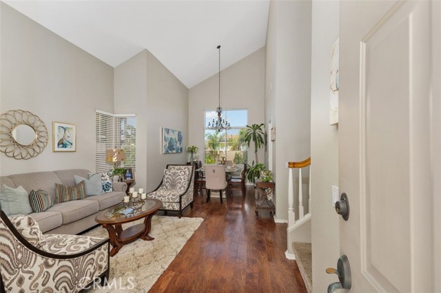 431 Redwing Drive, Corona CA: https://media.crmls.org/medias/ee4914c0-55ea-4113-b193-e152f68ac7f0.jpg