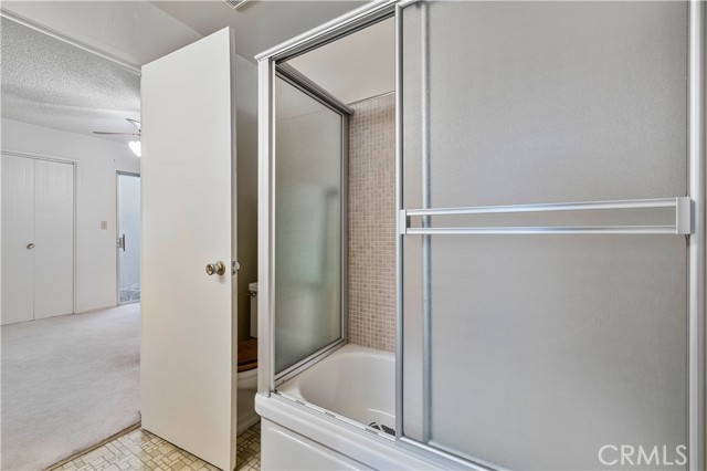 Detail Gallery Image 20 of 34 For 26838 -C Avenue of the Oaks #C,  Newhall,  CA 91321 - 2 Beds | 2 Baths