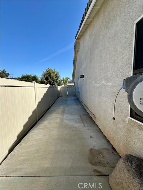 Detail Gallery Image 26 of 30 For 35579 Country Creek Dr, Yucaipa,  CA 92399 - 4 Beds | 2 Baths