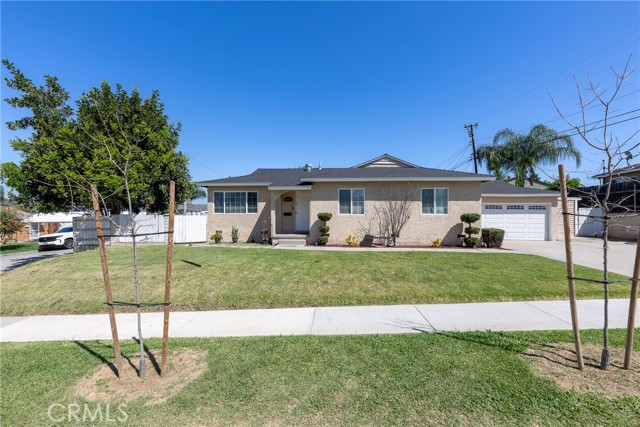 Front Image Thumbnail for CRDW26054178