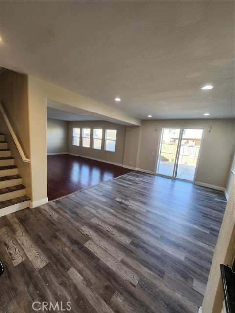 Detail Gallery Image 11 of 49 For 3506 Riverwalk Ct, Perris,  CA 92571 - 8 Beds | 3 Baths
