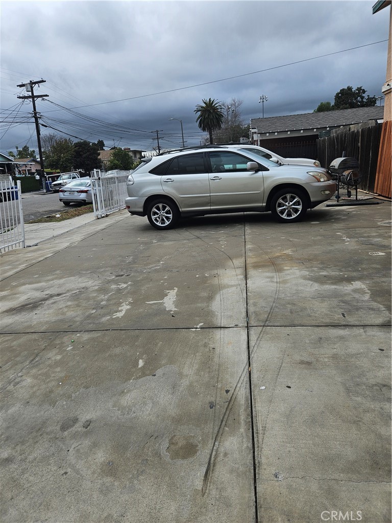 MLS #SB25080850 img 2