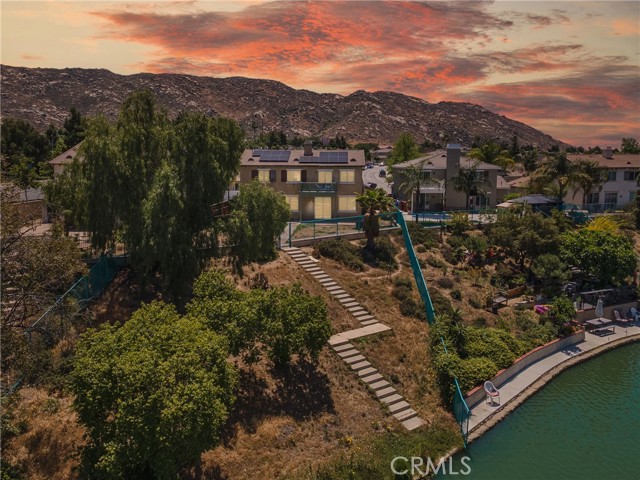 Detail Gallery Image 1 of 49 For 16015 Palomino Ln, Moreno Valley,  CA 92551 - 5 Beds | 2/1 Baths
