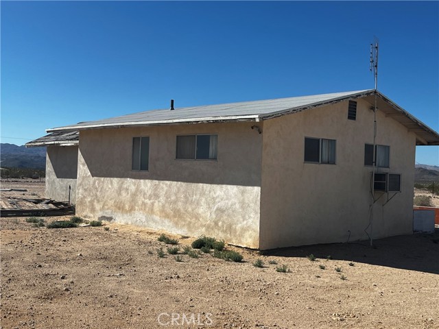 Detail Gallery Image 7 of 11 For 67530 Presswood Rd, Twentynine Palms,  CA 92277 - 2 Beds | 1 Baths