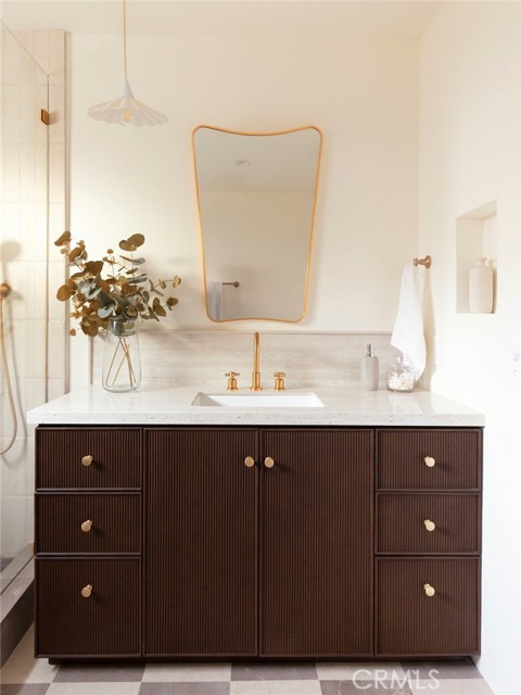 Image 17 of 41 For 3554 Sycamore