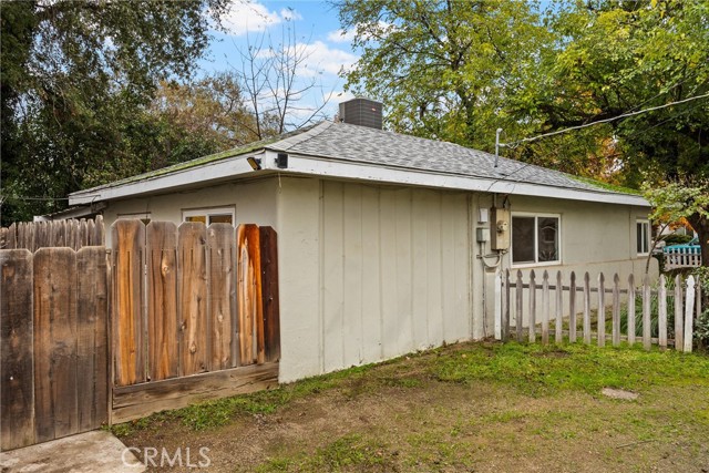 Detail Gallery Image 31 of 47 For 476 E 7th Ave, Chico,  CA 95926 - 4 Beds | 2 Baths