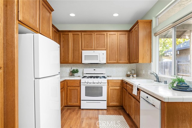 Detail Gallery Image 14 of 48 For 2780 Camden Ct, Chico,  CA 95973 - 3 Beds | 2 Baths