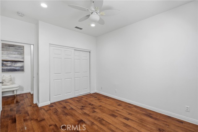 Image 30 of 60 For 2163 Summerset