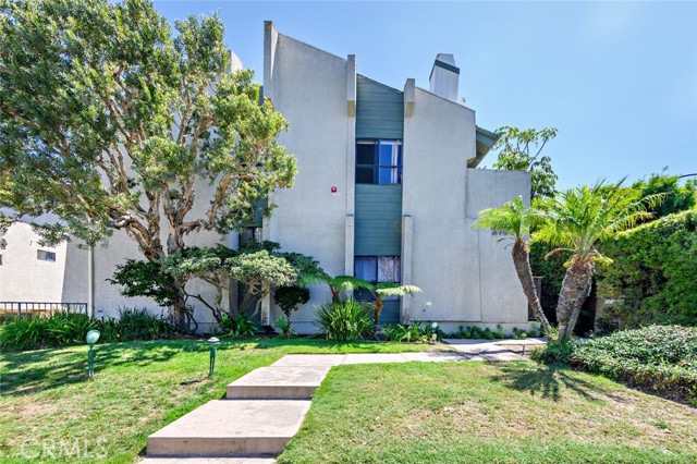 2106 Vanderbilt Lane, Redondo Beach, California 90278, 2 Bedrooms Bedrooms, ,3 BathroomsBathrooms,Residential,Sold,Vanderbilt,SB24164883