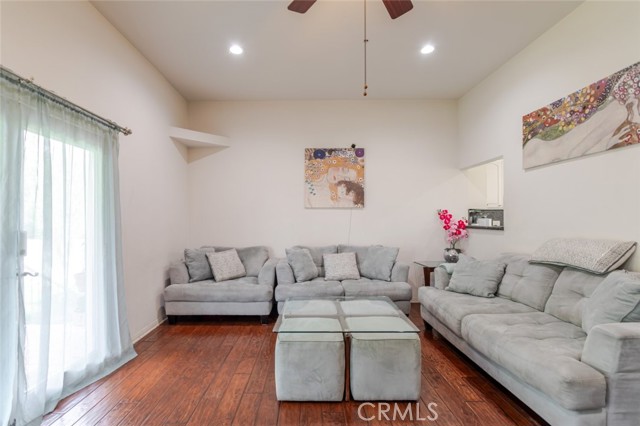 Detail Gallery Image 15 of 75 For 605 N 18th St, Montebello,  CA 90640 - 4 Beds | 3 Baths