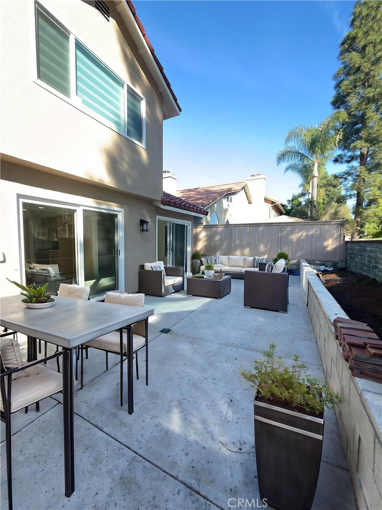 MLS #OC25268202 image #24