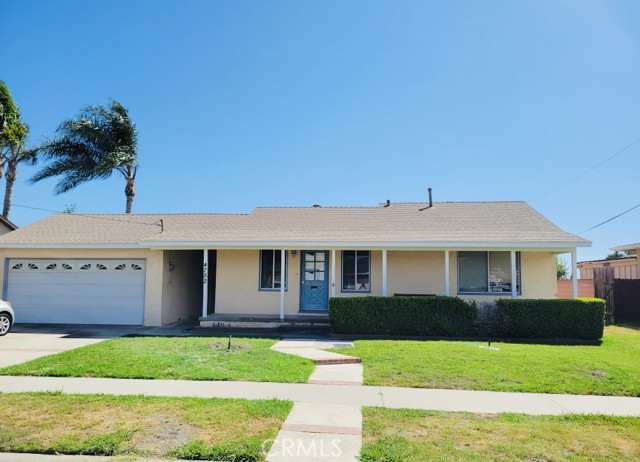 4752 Howard Ave, Los Alamitos, CA 90720