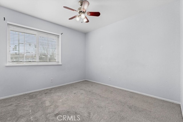 Detail Gallery Image 6 of 16 For 16476 Nisqualli Rd, Victorville,  CA 92395 - 4 Beds | 2 Baths