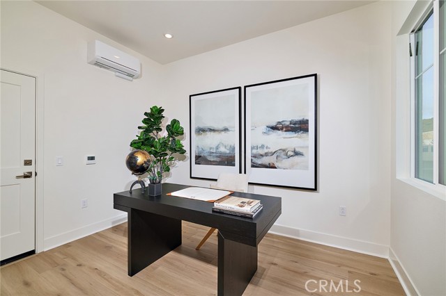 Detail Gallery Image 6 of 33 For 7264 Aura Cir, Huntington Beach,  CA 92647 - 3 Beds | 2/1 Baths