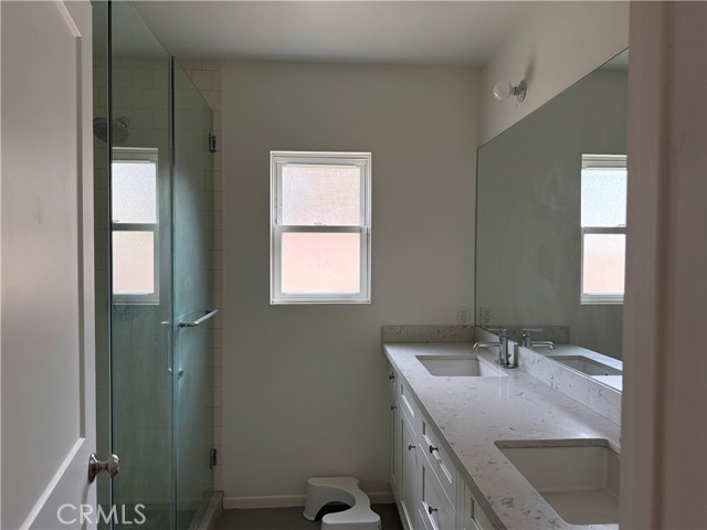 Detail Gallery Image 21 of 23 For 8929 Rathburn Ave, Northridge,  CA 91325 - 3 Beds | 2 Baths