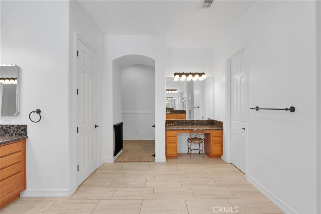 MLS #IG25170379 image #36