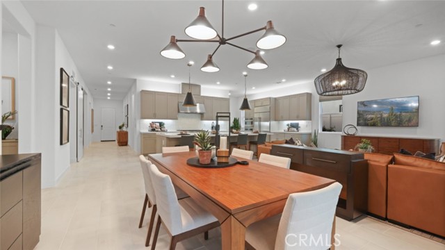 29375 Via Diamante, Valencia CA: https://media.crmls.org/medias/ee5676f9-4fd5-43d5-b8e0-ba676ecf08f2.jpg