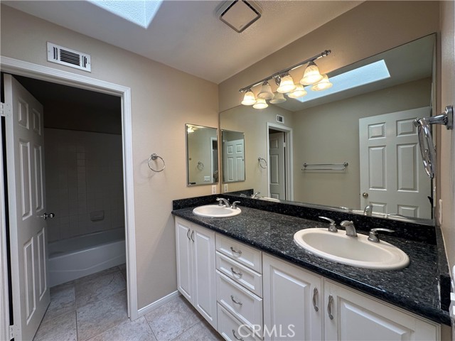 Detail Gallery Image 25 of 33 For 12865 Crawford Dr, Tustin,  CA 92782 - 4 Beds | 3 Baths