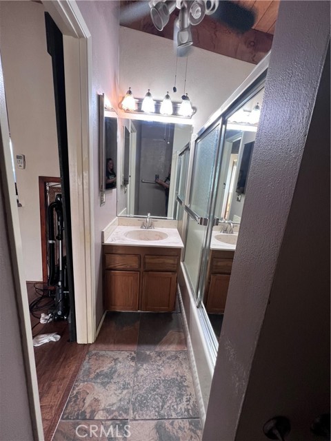 32895 Marie Drive, Lake Elsinore CA: https://media.crmls.org/medias/ee56ba2d-60d3-4505-8cff-16df6e892cea.jpg