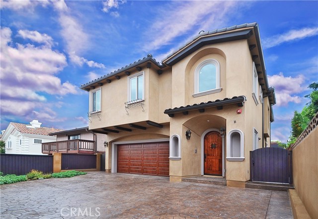 519 Lucia, Redondo Beach, California 90277, 4 Bedrooms Bedrooms, ,2 BathroomsBathrooms,Residential,Sold,Lucia,SB17035897