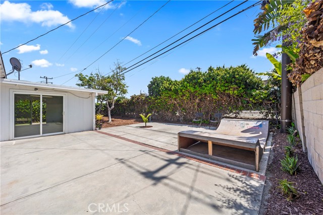 4922 Scenario Drive Drive, Huntington Beach CA: https://media.crmls.org/medias/ee5763e0-4bb9-42de-9cf1-9ea384accb5c.jpg