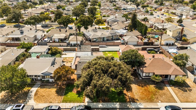 619 S Brookhurst Road, Fullerton CA: https://media.crmls.org/medias/ee58203f-9151-4321-886b-29f5d1ae94d7.jpg