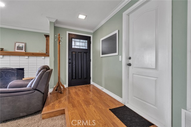 Detail Gallery Image 3 of 44 For 15010 Oakwood Ln, Chino Hills,  CA 91709 - 3 Beds | 2 Baths