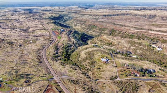 3070 Royal Meadow Lane, Paradise CA: https://media.crmls.org/medias/ee59b664-4945-49f5-9bc3-dbe5188bf98e.jpg