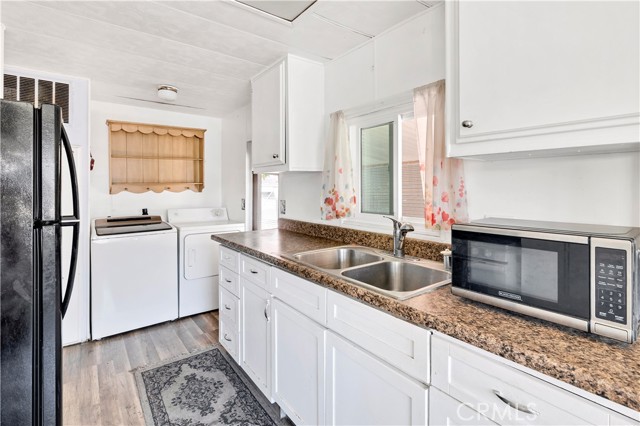 Image 11 of 24 For 43601 Florida Avenue 64