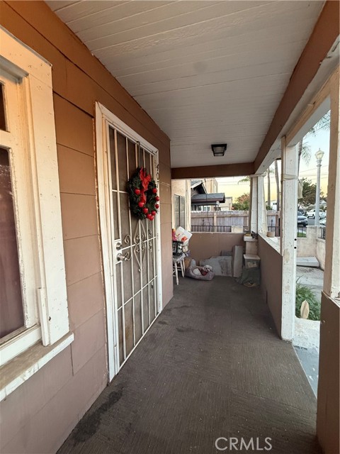 Detail Gallery Image 3 of 21 For 407 N Philadelphia St, Anaheim,  CA 92805 - 2 Beds | 1 Baths