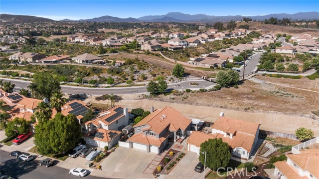 Detail Gallery Image 7 of 69 For 40236 Holden Cir, Temecula,  CA 92591 - 5 Beds | 3 Baths