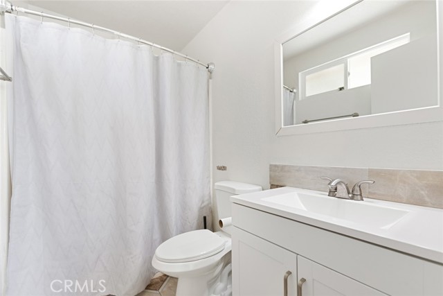 Detail Gallery Image 14 of 21 For 1061 Tepee Ln, Perris,  CA 92570 - 3 Beds | 2 Baths