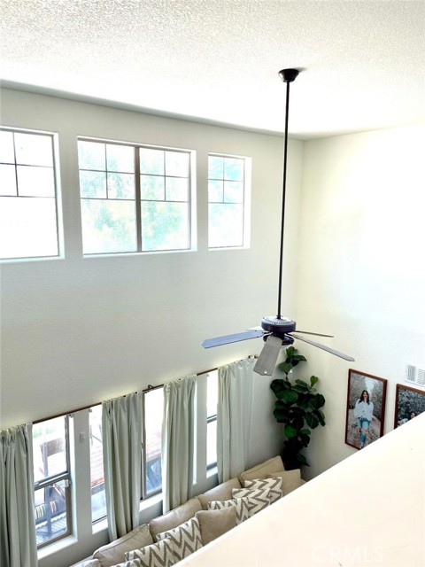 Detail Gallery Image 9 of 27 For 2001 Sola Ct, Atwater,  CA 95301 - 5 Beds | 3/1 Baths