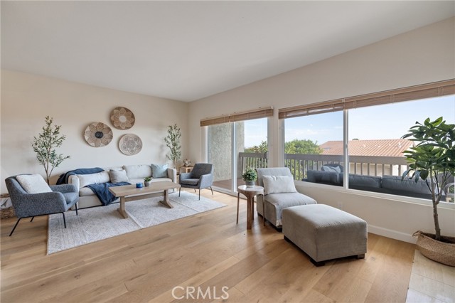 58 Hilltop Circle, Rancho Palos Verdes, California 90275, 3 Bedrooms Bedrooms, ,2 BathroomsBathrooms,Residential,For Sale,Hilltop,SB25198066