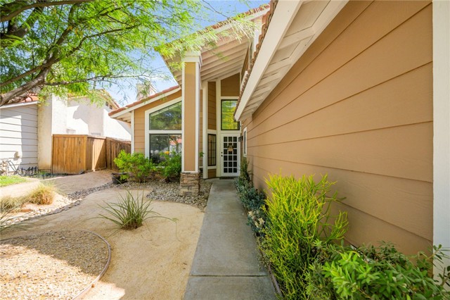 Image 3 of 60 For 45857 Jeronimo Street