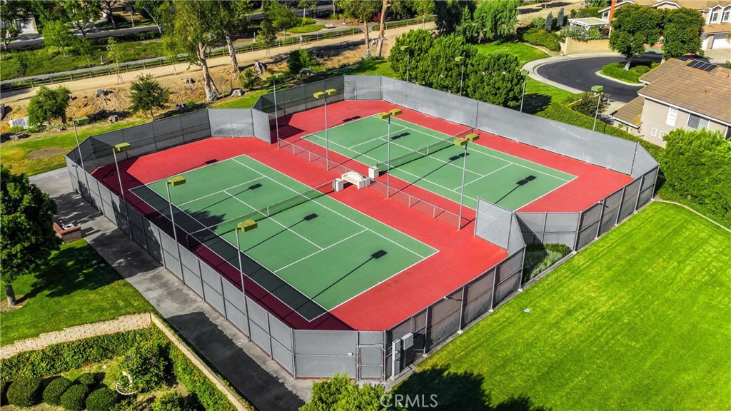 MLS #OC25175333 img 43