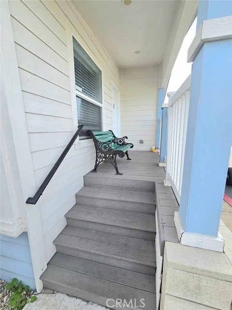 Detail Gallery Image 5 of 30 For 21851 Newland St #222,  Huntington Beach,  CA 92646 - 4 Beds | 2 Baths