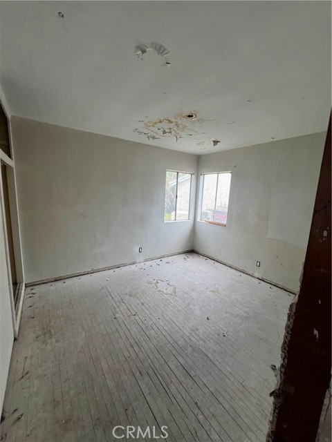 9904 Rives Avenue, Downey CA: https://media.crmls.org/medias/ee5cd53e-dcbc-4866-840e-f08a427be4b6.jpg