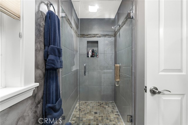 2176 Bidwell Avenue, Chico CA: https://media.crmls.org/medias/ee5d83ee-e567-4fa7-8cb8-a632a6ab60ad.jpg