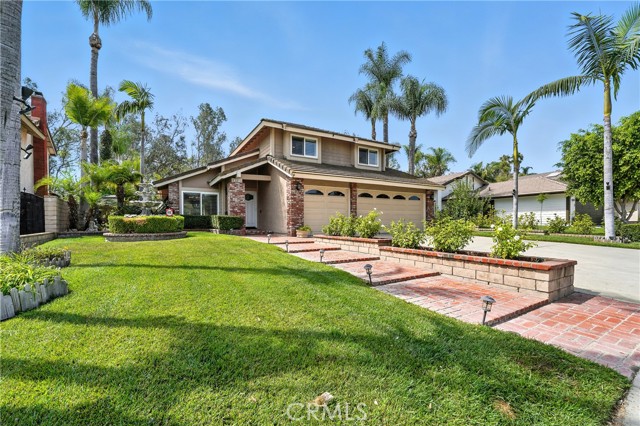 3581 Hillsdale Ranch Road, Chino Hills CA: https://media.crmls.org/medias/ee5df2f0-6ab3-4875-9f7d-3c75c1d253f0.jpg