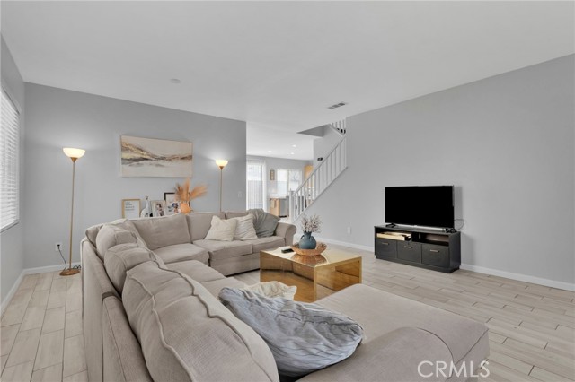 Detail Gallery Image 7 of 51 For 13673 Silversand St, Victorville,  CA 92394 - 3 Beds | 2/1 Baths