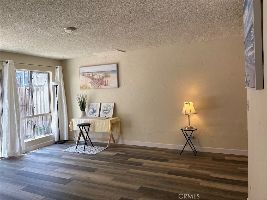 2706 Voorhees Avenue #4