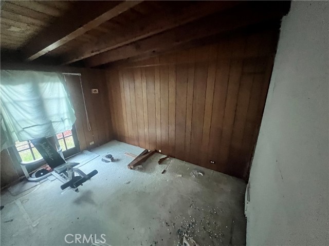 4227 Neosho Avenue, Los Angeles CA: https://media.crmls.org/medias/ee6131b7-5b23-485a-b9d7-443fd4a35967.jpg