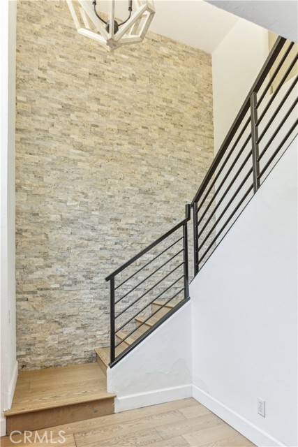 Detail Gallery Image 3 of 49 For 25650 Timpangos Dr, Calabasas,  CA 91302 - 5 Beds | 4/1 Baths